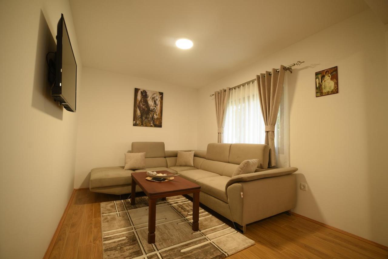 Willa Vukovic House-Moticki Gaj Žabljak Zewnętrze zdjęcie
